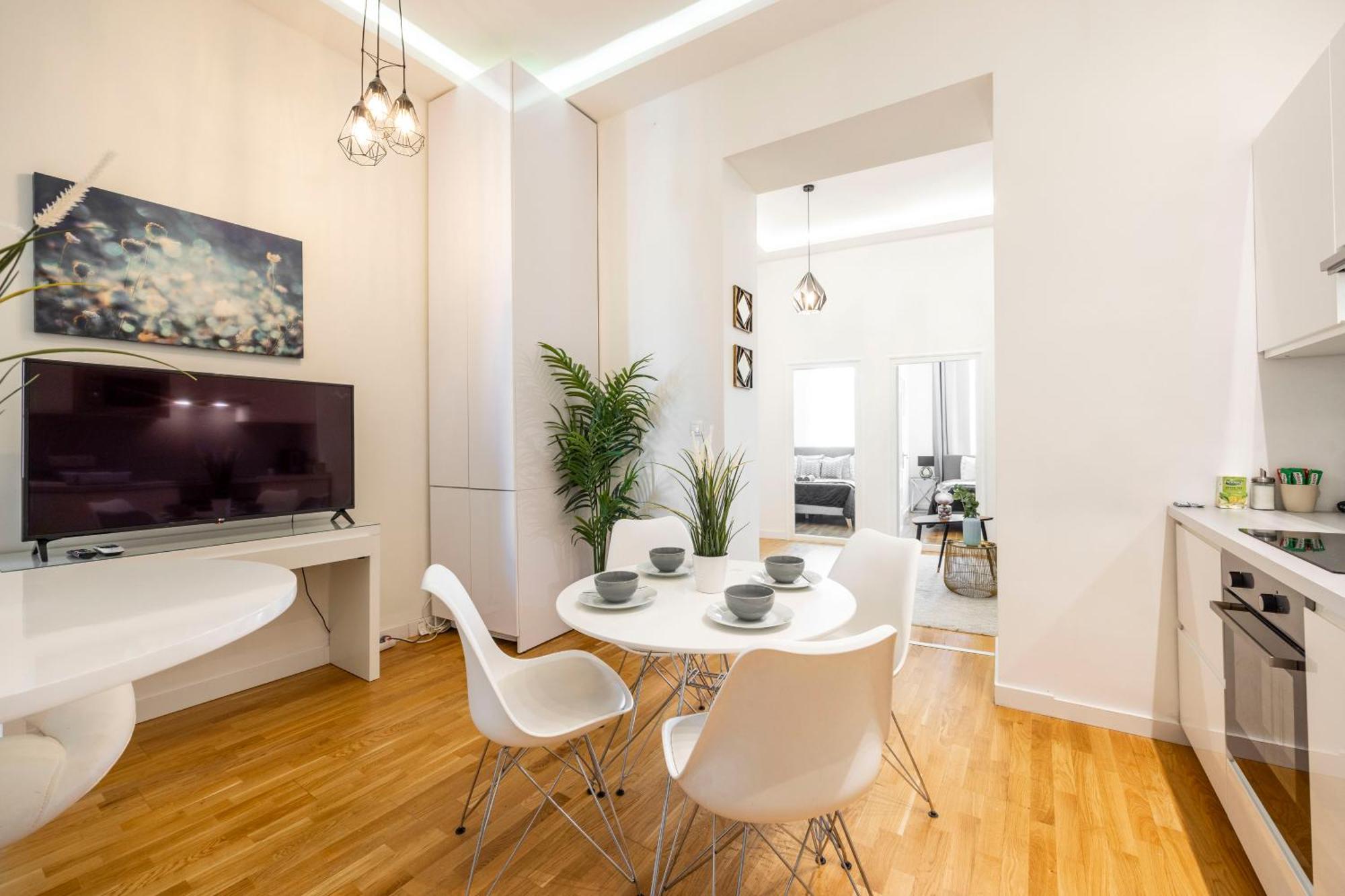 Luxury Quentin Apartment 3 Bedrm, 2 Bathrm Budapest Eksteriør billede